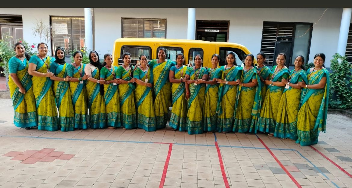 Faculty and staff of Anjuman English Medium School, Mukka